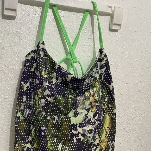 Lululemon Dancing Warrior Tank Top Womens 2 Floral Print Green Shelf Bra Active - Picture 2 of 9